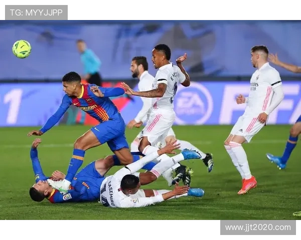 西甲第11轮焦点大战皇家马德里主场迎战巴塞罗那巅峰对决再燃激情