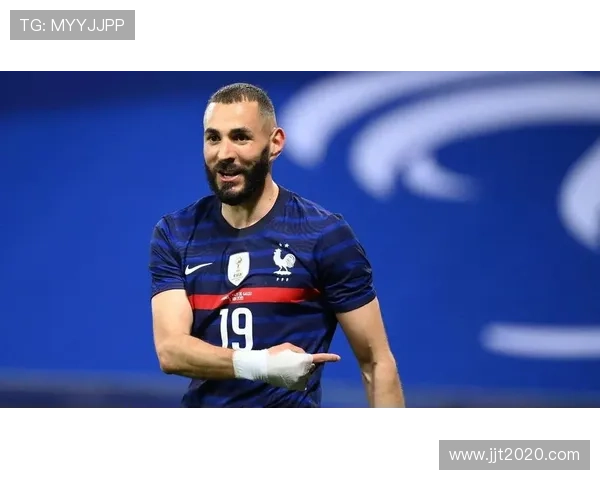 本泽马回应传闻称要求吉达联合签索拉里纯属记者幻想